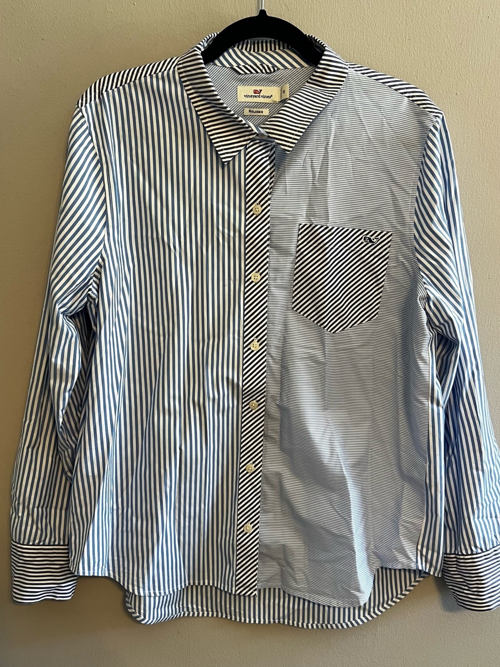 Vineyard Vines Blue + Navy + White Striped Button-Down Shirt Womens 12